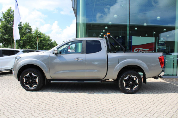 Nissan Navara 2.3 dCi N-Connecta King Cab 163pk Trekhaak | Navigatie | Stoelverwarming | Rondom camera zicht | 3.500kg Trekgewicht!