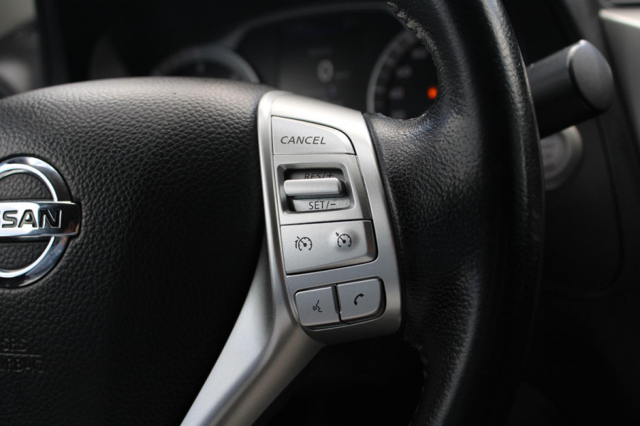 Nissan Navara 2.3 dCi N-Connecta King Cab 163pk Trekhaak | Navigatie | Stoelverwarming | Rondom camera zicht | 3.500kg Trekgewicht!