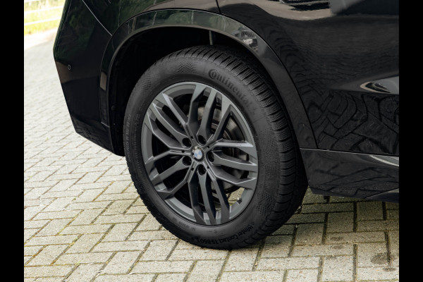 BMW X1 xDrive23i M-Sport - Memoryzetels - Trekhaak - 2000kg Trekgewicht