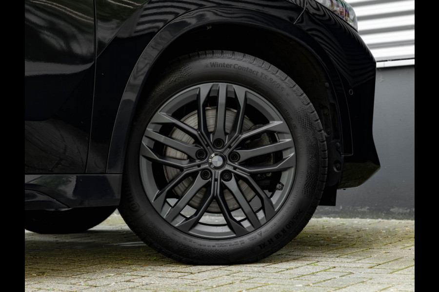 BMW X1 xDrive23i M-Sport - Memoryzetels - Trekhaak - 2000kg Trekgewicht