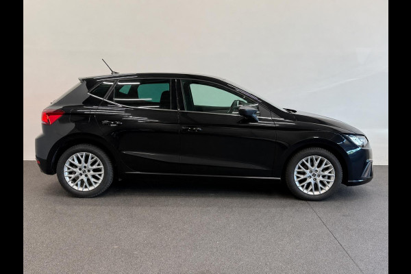Seat Ibiza 1.0 Eco TSI Xcellence DSG-7 Aut. 115 pk LED Navi 9,2” Virtual Cockpit Keyless Stoelverwarming CarPlay PDC Privacy Glass