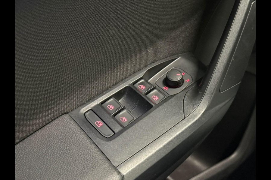 Seat Ibiza 1.0 Eco TSI Xcellence DSG-7 Aut. 115 pk LED Navi 9,2” Virtual Cockpit Keyless Stoelverwarming CarPlay PDC Privacy Glass