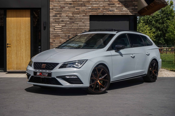 Seat Leon ST Cupra 300 4Drive Pano/Schaalstoel/Dynamic-Grey/DCC/ACC/VOL