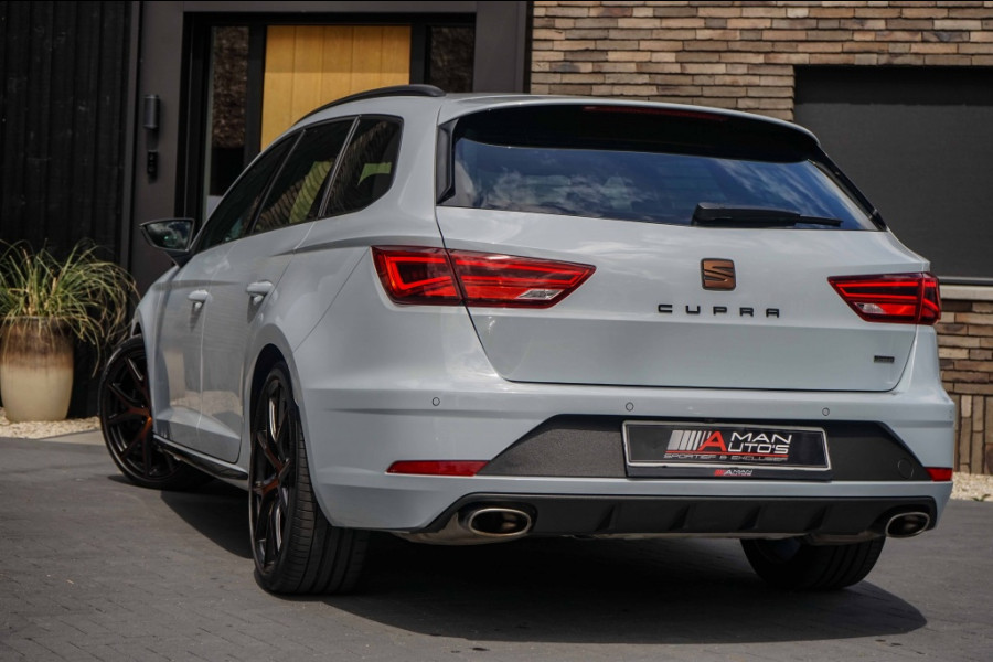 Seat Leon ST Cupra 300 4Drive Pano/Schaalstoel/Dynamic-Grey/DCC/ACC/VOL