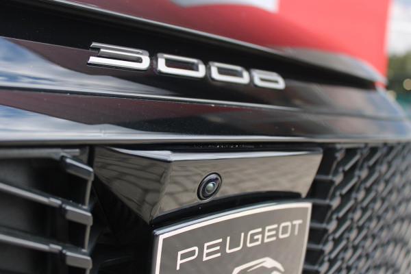 Peugeot E-3008 ALLURE AVANTAGE 210PK 73 kWh | AGR STOEL | 360° VISION & DRIVE ASSIST PACK: ANTI DIEFSTAL ALARM MET SUPERVERGRENDELING/VERWARMBAAR STUURWIEL/VISEOPARK 360° HD CAMERA MET PARKEERHULP VOOR BUITENSPIEGELS MET KANTELFUNCTIE/ADAPTIVE CRUISE CONTROL/LANE CHANGE ASSIST/DODEHOEK DETECTIE | PANORAMIC NAVIGATION PACK | WARMTEPOMP | LED KOPLAMPEN | KEYLESS ENTRY/START | GESCHEIDEN AIRCONDITIONING | 19" LICHTMETALEN VELGEN | 3 FASE | DRAADLOZE APPLE CARPLAY/ANDROID AUTO |  STOEL VERWARMING |