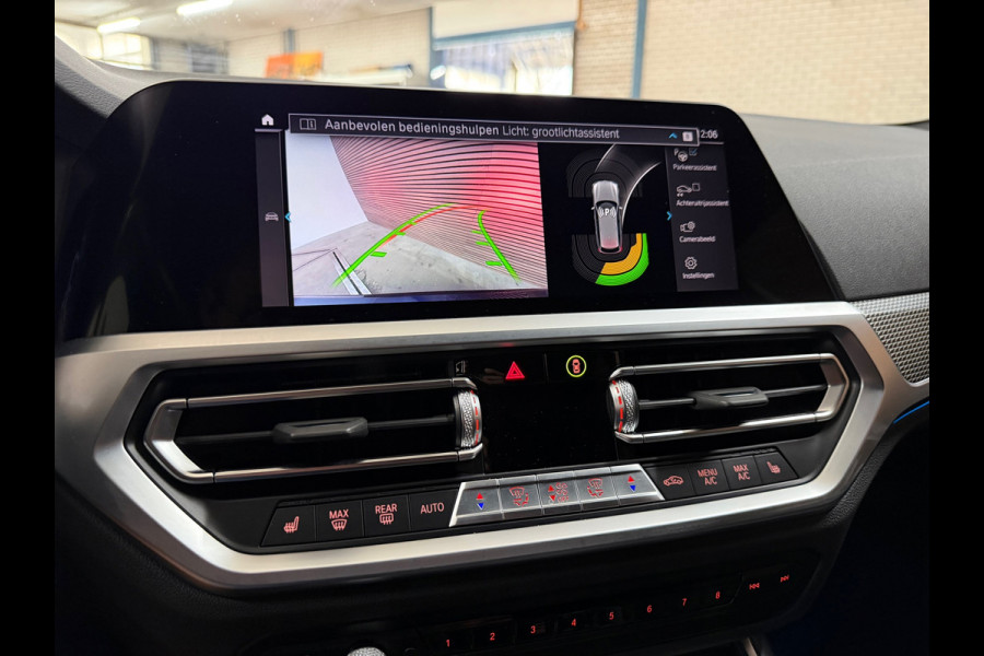 BMW 3 Serie Touring 330e High Executive M-Sport| Panorama | ACC | Trekhaak | 360° Camera | HiFi | Leder/Alcantara | Tansanite Blue