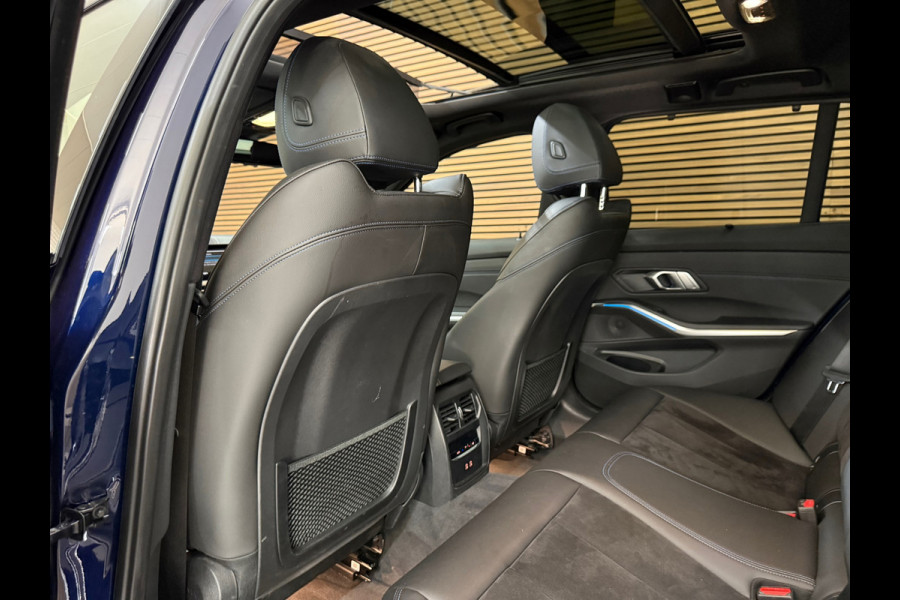 BMW 3 Serie Touring 330e High Executive M-Sport| Panorama | ACC | Trekhaak | 360° Camera | HiFi | Leder/Alcantara | Tansanite Blue