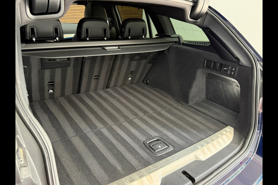 BMW 3 Serie Touring 330e High Executive M-Sport| Panorama | ACC | Trekhaak | 360° Camera | HiFi | Leder/Alcantara | Tansanite Blue