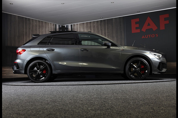 Audi A3 Sportback 45 TFSI e RS3 Look / 245 PK / RS Zetels / B & O / Leder / Lane Assist / Open Pano / Matrix / Virtual Cockpit