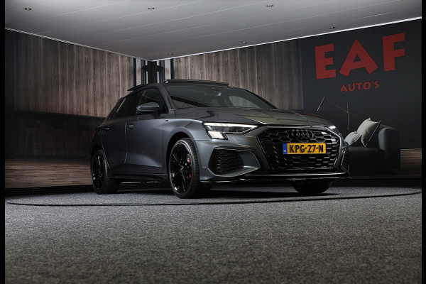 Audi A3 Sportback 45 TFSI e RS3 Look / 245 PK / RS Zetels / B & O / Leder / Lane Assist / Open Pano / Matrix / Virtual Cockpit