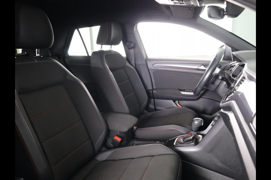 Volkswagen T-Roc 1.5 TSI Sport Business R 150 PK | Automaat (DSG) | Digitaal dashboard | Camera | Stoelverwarming | Elekrische klep