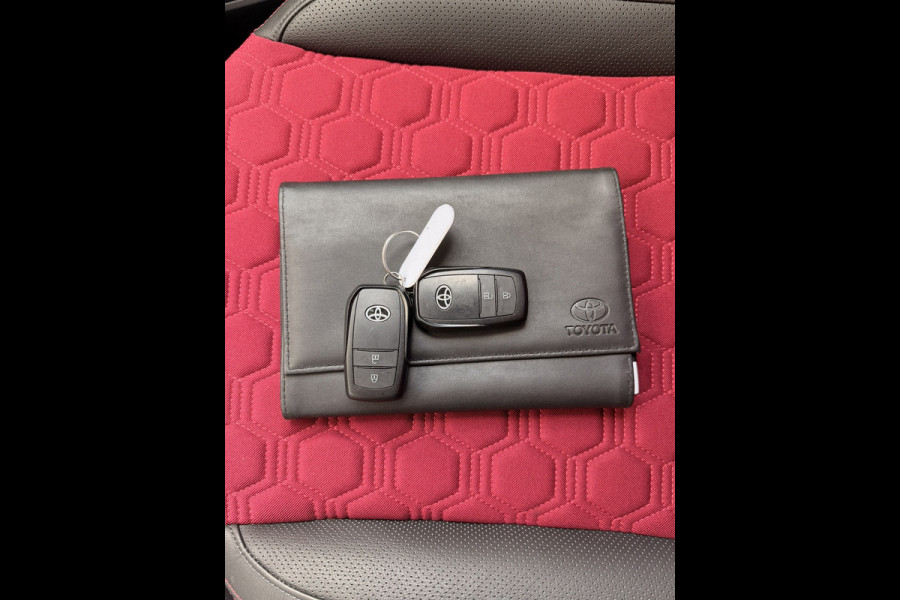 Toyota Aygo X 1.0 VVT-i S-CVT Undercover JBL Navi Leder 18'' ACC Clima Keyless