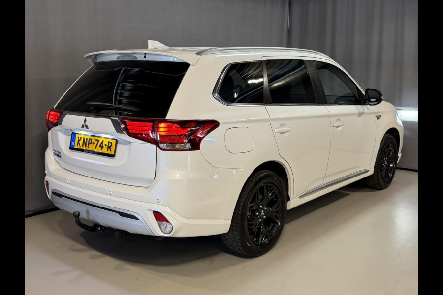 Mitsubishi Outlander 2.4 PHEV Instyle 18"/Trekhaak/LED/Leder/Stoel + stuurverwarming/Dodehoek/PDC v+a/360 Camera/Apple Carplay & Android Auto
