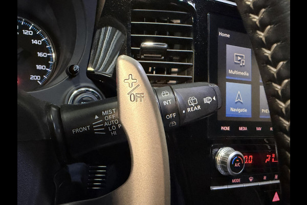 Mitsubishi Outlander 2.4 PHEV Instyle 18"/Trekhaak/LED/Leder/Stoel + stuurverwarming/Dodehoek/PDC v+a/360 Camera/Apple Carplay & Android Auto