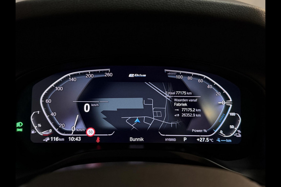 BMW X3 xDrive30e 19"/Trekhaak/Panoramdak/Leder + memory/Adaptieve cruise/Keyless/Dodehoek/Head-up/360 camera/HiFi/LED/Sfeerverlichting