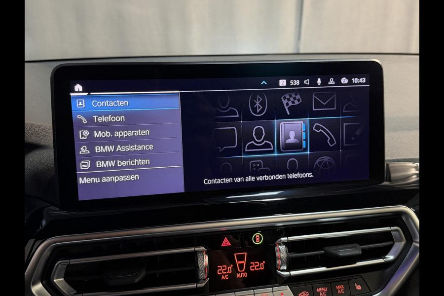 BMW X3 xDrive30e 19"/Trekhaak/Panoramdak/Leder + memory/Adaptieve cruise/Keyless/Dodehoek/Head-up/360 camera/HiFi/LED/Sfeerverlichting