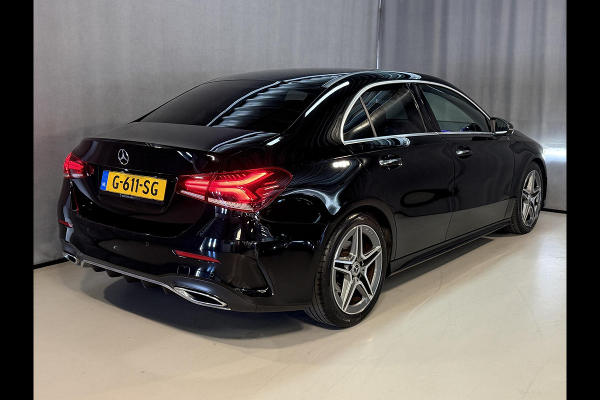 Mercedes-Benz A-Klasse 200 Launch Edition Premium AMG Line 18"/Dodehoek/Keyless/360 camera/Sfeerverlichting/Climate/Apple Carplay & Android Auto
