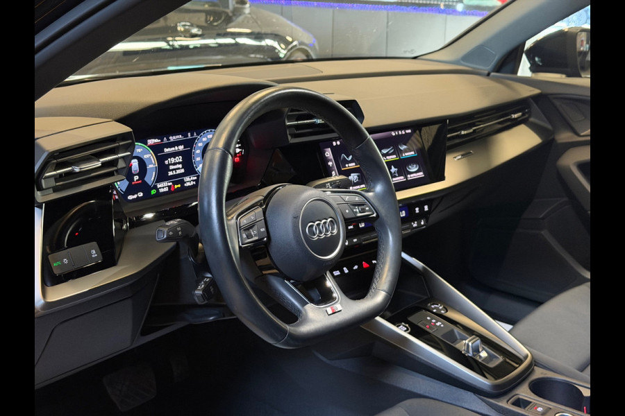 Audi A3 Sportback 40 TFSI e Black pakket