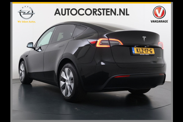 Tesla Model Y Long Range AWD 75kWh Warmtepomp Stoel+Stuur+Achterbankverwarming Premium Audio Leder Adap.Cruise Navi Camera's Ecc Keyless Voorv Elek.Achterklep AMD Ryzen™ Google Maps Dog+Kampeer modus Lmv 19" Led Privacy Glas Fabrieksgarantie op Accu en Motor tot 13-4-2031/192.000KM