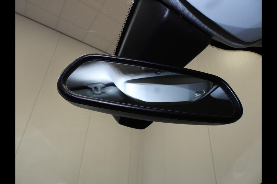 Peugeot 2008 1.2 PureTech 130PK Allure Pack NAVI/CAMERA/CLIMA/LED/17"LMV!