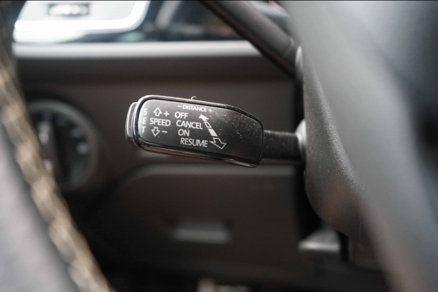 Seat Leon ST Cupra 300 4Drive Pano/DCC/ACC/Virtual/Beats