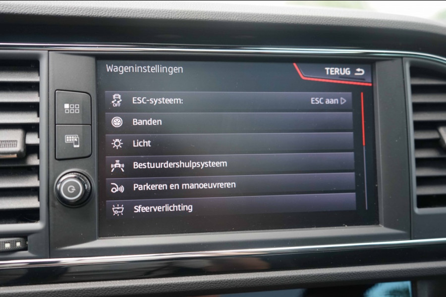 Seat Leon ST Cupra 300 4Drive Pano/DCC/ACC/Virtual/Beats