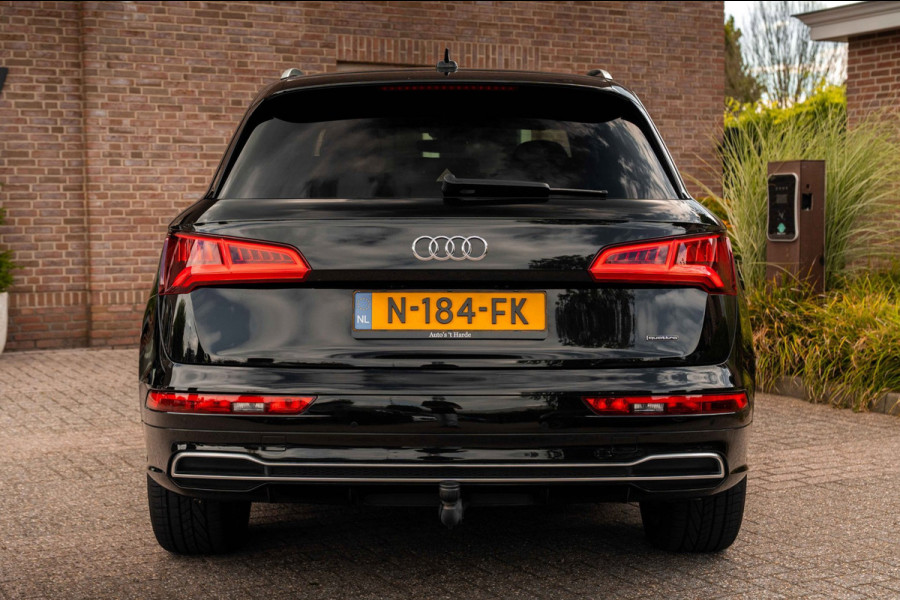 Audi Q5 50 TFSI e Quattro S Edition 300 PK Virtual Keyless Stoelverwarming Elek.Trekhaak 20''