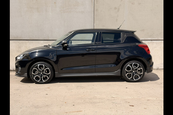 Suzuki Swift 1.4 Sport Smart Hybrid Camera CarPlay ACC 17'' LED Stoelverwarming