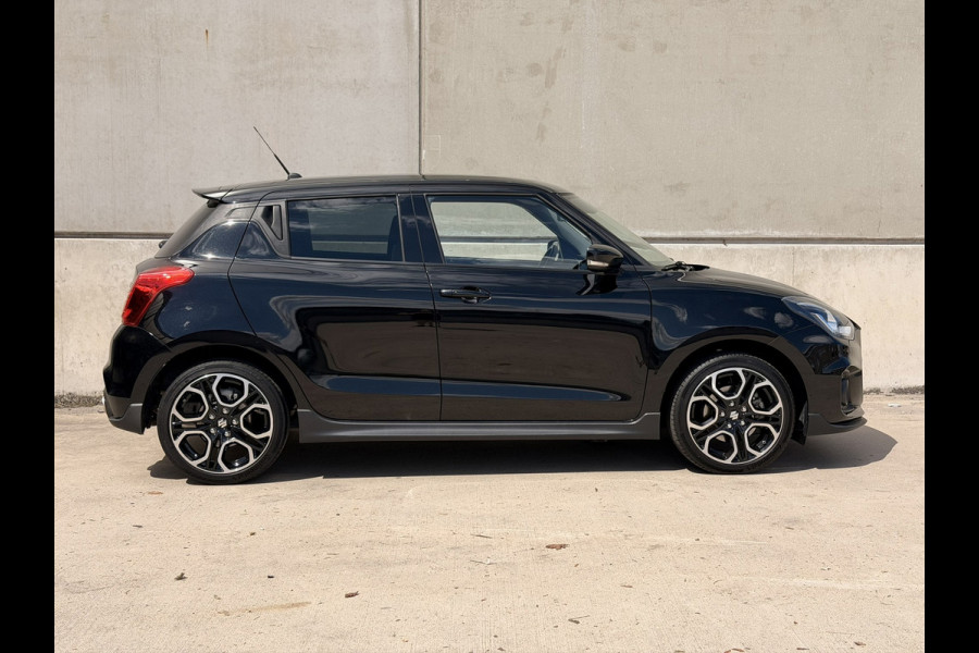 Suzuki Swift 1.4 Sport Smart Hybrid Camera CarPlay ACC 17'' LED Stoelverwarming