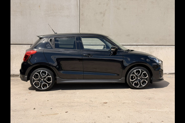 Suzuki Swift 1.4 Sport Smart Hybrid Camera CarPlay ACC 17'' LED Stoelverwarming