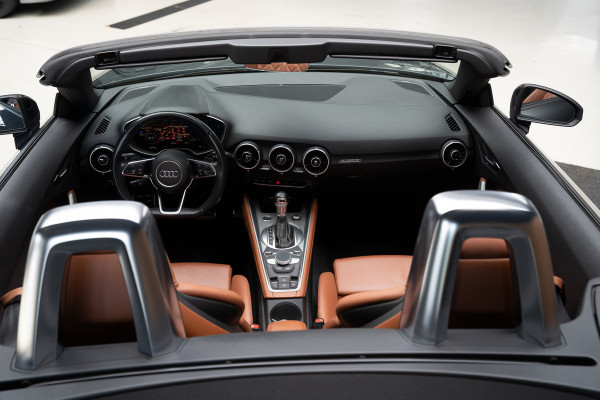 Audi TT Roadster 45 TFSI quattro Pro Line S Competition B&O Leer Virtual Camera PDC Navi Stoelverwarming LM velgen