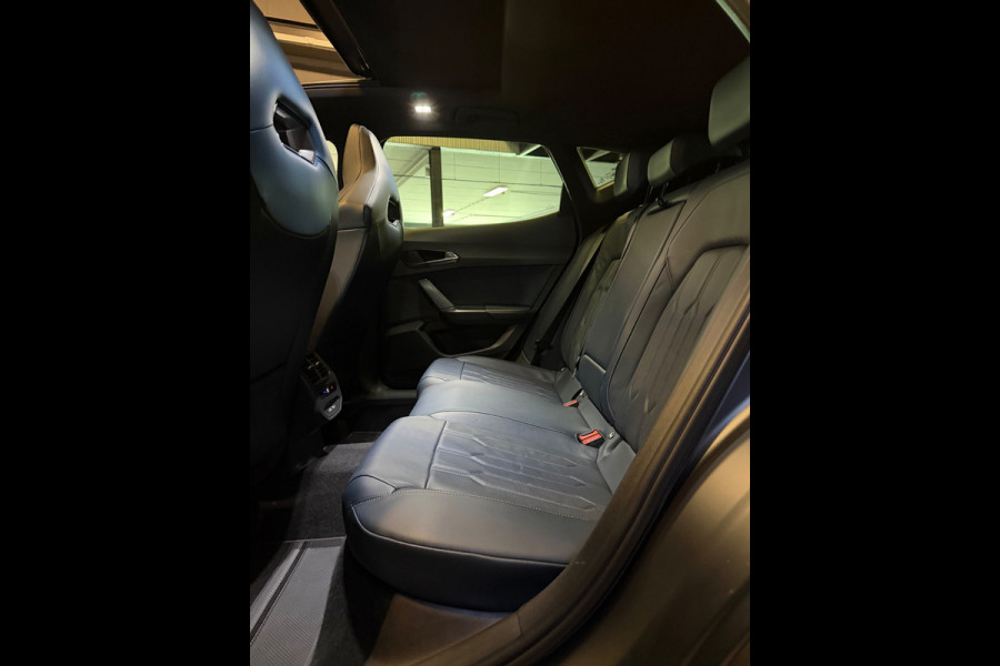 CUPRA Formentor 1.4 e-Hybrid VZ Performance Copper|PANO|KUIP|BOMVOL!