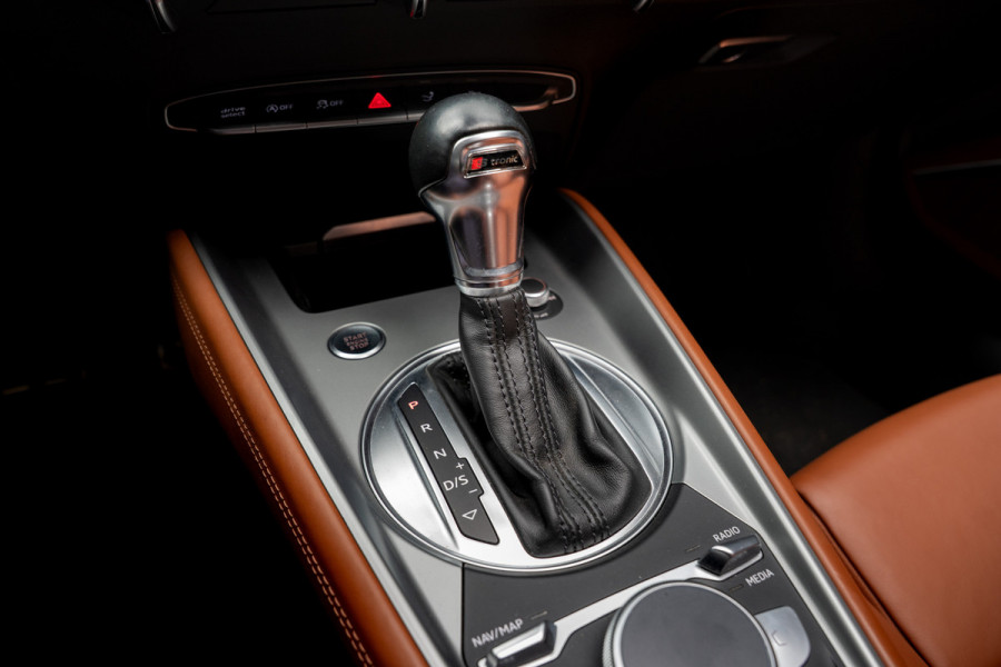 Audi TT Roadster 45 TFSI quattro Pro Line S Competition B&O Leer Virtual Camera PDC Navi Stoelverwarming LM velgen