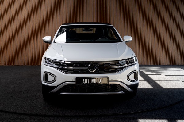 Volkswagen T-Roc Cabrio 1.5 TSI Navi Virtual C. Camera Beats PDC Stuurverwarming LED Stoelverwarming Climate Lederen dashboard LM velgen
