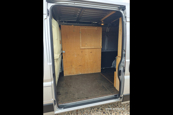 Peugeot Boxer 2.0 BlueHDI L3H2, EURO 6 , LANG , 2x Schuifdeur ,navi ,camera, cruise, Apk maart 2027 , 163 PK