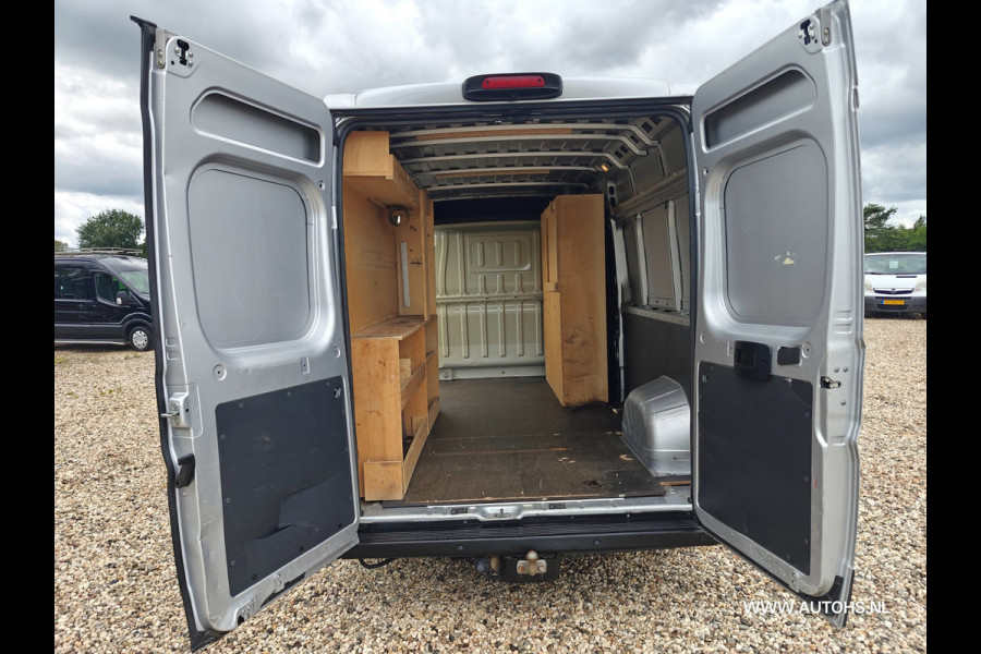 Peugeot Boxer 2.0 BlueHDI L3H2, EURO 6 , LANG , 2x Schuifdeur ,navi ,camera, cruise, Apk maart 2027 , 163 PK