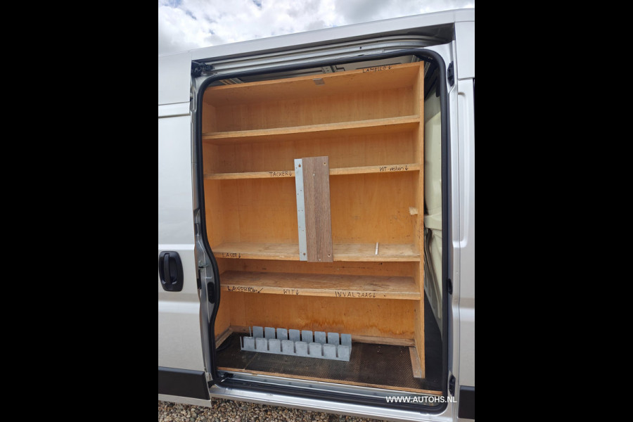 Peugeot Boxer 2.0 BlueHDI L3H2, EURO 6 , LANG , 2x Schuifdeur ,navi ,camera, cruise, Apk maart 2027 , 163 PK