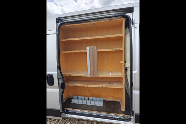 Peugeot Boxer 2.0 BlueHDI L3H2, EURO 6 , LANG , 2x Schuifdeur ,navi ,camera, cruise, Apk maart 2027 , 163 PK