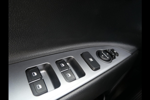 Kia Rio 1.0 T-GDi MHEV GT-Line | Cruise | keyless | Clima | Stoel-stuurverwarming | 17" LM |
