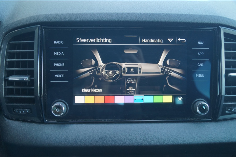 Škoda Karoq 1.5 TSI 150pk DSG Sportline Business -PANO-ECC-NAVI-