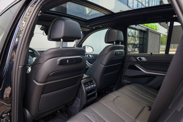 BMW X5 xDrive50e | BTW | SKYLOUNGE | 22 INCH | H/K | COMFORTSTOELEN | HUD |