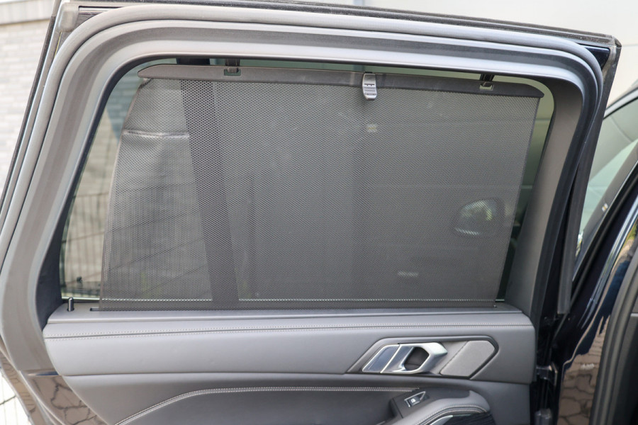 BMW X5 xDrive50e | BTW | SKYLOUNGE | 22 INCH | H/K | COMFORTSTOELEN | HUD |