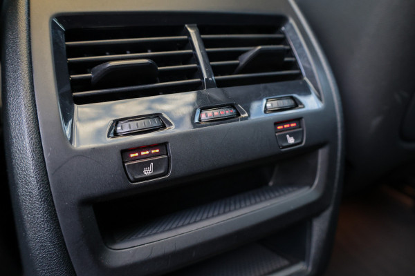 BMW X5 xDrive50e | BTW | SKYLOUNGE | 22 INCH | H/K | COMFORTSTOELEN | HUD |