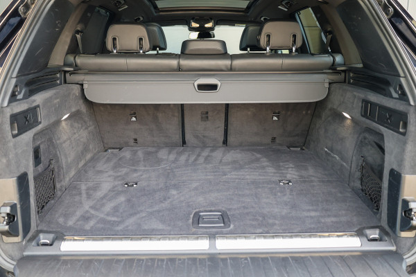 BMW X5 xDrive50e | BTW | SKYLOUNGE | 22 INCH | H/K | COMFORTSTOELEN | HUD |
