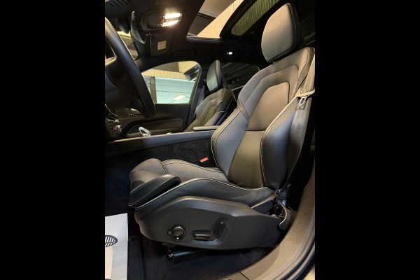 Volvo XC60 2.0 T6 Plug-in hybrid AWD R-Design|Pano|H&K|Vol!