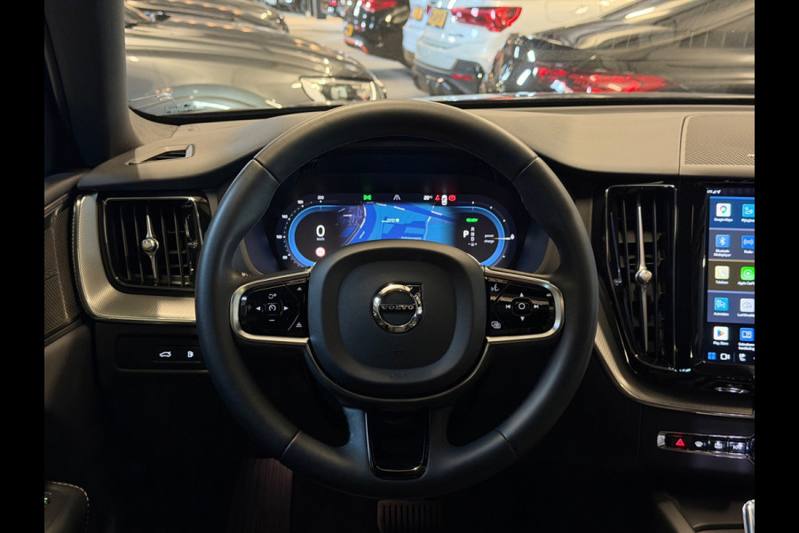 Volvo XC60 2.0 T6 Plug-in hybrid AWD R-Design|Pano|H&K|Vol!