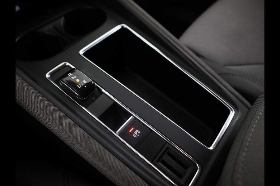 Škoda Enyaq Selection 170 pk | Navigatie | Parkeersensoren | Achteruitrijcamera | LED koplampen |
