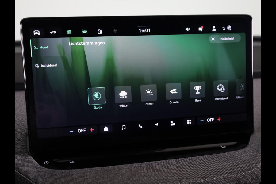 Škoda Enyaq Selection 170 pk | Navigatie | Parkeersensoren | Achteruitrijcamera | LED koplampen |