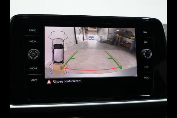 Volkswagen T-Roc 1.5 150pk DSG TSI R-Line | Camera | Virtual Cockpit | ACC | Full-LED | Carplay