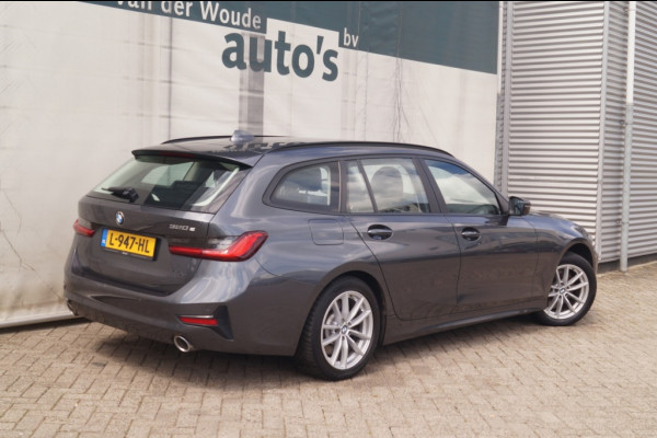 BMW 3 Serie Touring 320e PHEV Business Edition Plus -LEER-ECC-NAVI-